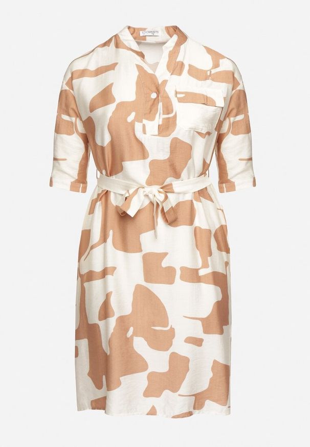 Born2be - Beżowa Sukienka z Wiskozą w Abstrakcyjny Wzór z Wiązanym Paskiem Ilanilia. Okazja: na co dzień. Typ kołnierza: dekolt w kształcie V. Kolekcja: plus size. Kolor: beżowy. Typ sukienki: dla puszystych. Materiał: wiskoza. Długość rękawa: krótki rękaw. Sezon: wiosna, lato. Styl: elegancki, casual