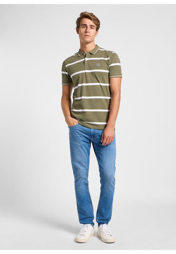 Lee - MESKA KOSZULKA LEE PIQUE POLO MERCANTILE GREEN STRIPE 112363858. Typ kołnierza: polo