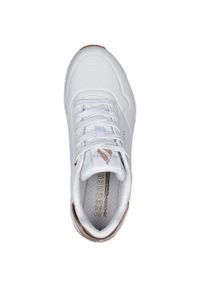 skechers - Buty do chodzenia damskie Skechers Unogolden Air. Kolor: biały, wielokolorowy. Materiał: guma, materiał, tkanina, syntetyk. Sport: turystyka piesza
