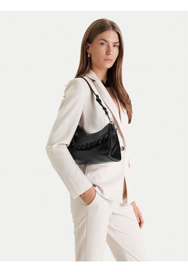 Just Cavalli Torebka 80RA4BC4 ZSD86 Czarny. Kolor: czarny. Materiał: skórzane