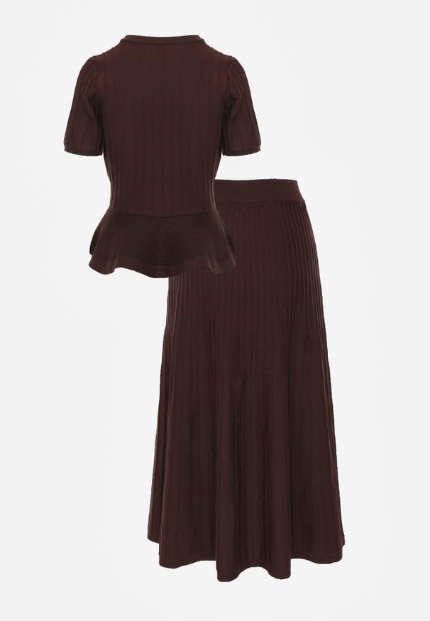 Renee - Brązowy Komplet z Wiskozą Bluzka z Guzikami i Baskinką i Spódnica Narinna. Kolor: brązowy. Materiał: wiskoza