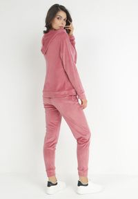 Born2be - Różowy 2-częściowy Komplet Dresowy z Weluru Canis. Kolor: różowy. Materiał: welur, dresówka. Wzór: jednolity #4