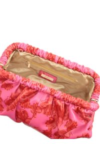 Kazar - Różowa torebka pouch bag w kwiaty. Kolor: różowy. Wzór: kwiaty. Materiał: skórzane. Rodzaj torebki: do ręki #7