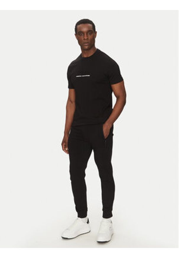 Armani Exchange Spodnie dresowe 8NZP73 ZJKRZ 1200 Czarny Regular Fit. Kolor: czarny. Materiał: bawełna