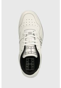 Tommy Jeans sneakersy TJM BASKET LOGO kolor biały EM0EM01257. Nosek buta: okrągły. Kolor: biały. Materiał: guma #4