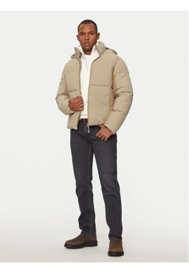Jack & Jones - Jack&Jones Kurtka zimowa Vesterbro 12267055 Beżowy Regular Fit. Kolor: beżowy. Materiał: syntetyk. Sezon: zima