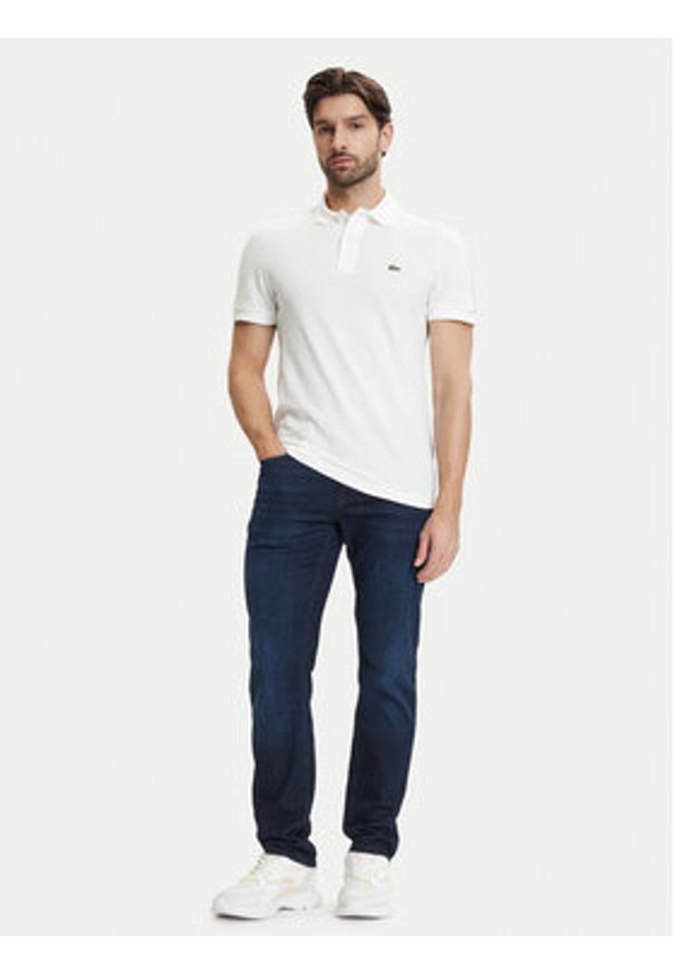 Lacoste Polo PH0897 Écru Regular Fit. Typ kołnierza: polo. Kolor: kremowy. Materiał: bawełna