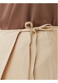 BOSS Spódnica midi Vamarni 50538116 Beżowy Regular Fit. Kolor: beżowy. Materiał: wiskoza #2
