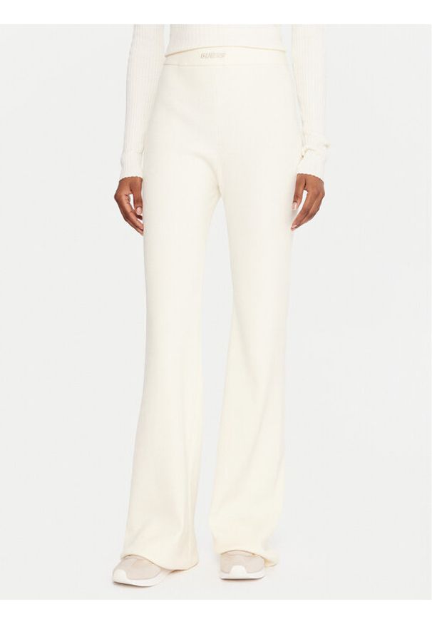 Guess Legginsy V5BB08 Z3JD2 Écru Flare Fit. Materiał: syntetyk