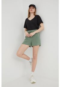 JDY szorty damskie kolor zielony gładkie high waist. Stan: podwyższony. Kolor: zielony. Materiał: tkanina. Wzór: gładki #3