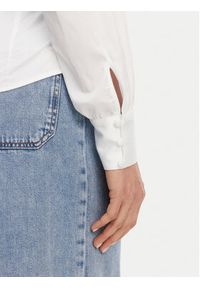 Guess Top 172811 Biały Classic Fit. Kolor: biały. Materiał: bawełna #2