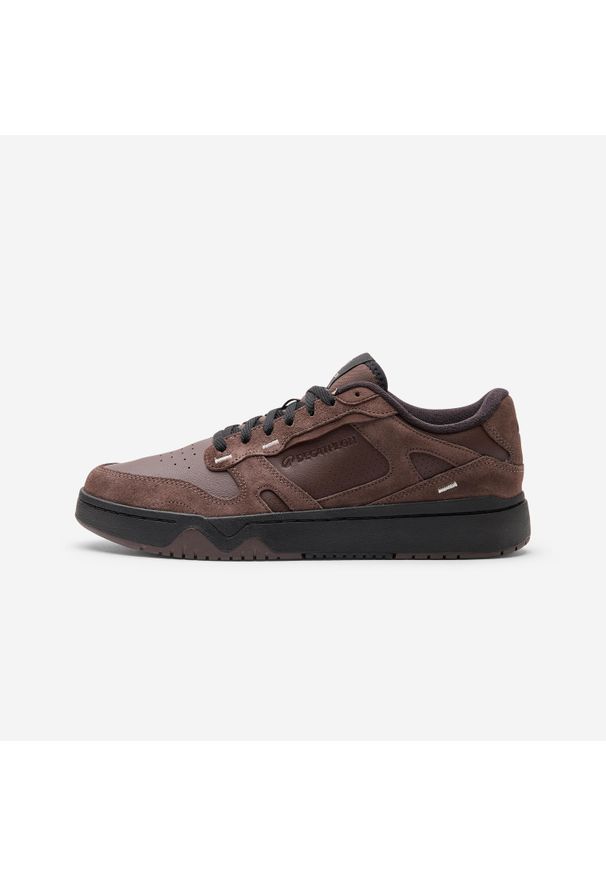 Decathlon - Sneakersy męskie CJ80 zamszowe. Kolor: czarny, brązowy, beżowy, wielokolorowy. Materiał: zamsz. Szerokość cholewki: normalna