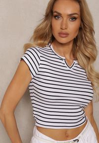 Renee - Biało-Czarny T-shirt z Bawełny z Krótkim Rękawem i Ozdobnym Wycięciem Relenna. Kolor: biały. Materiał: bawełna. Długość rękawa: krótki rękaw. Długość: krótkie. Sezon: lato