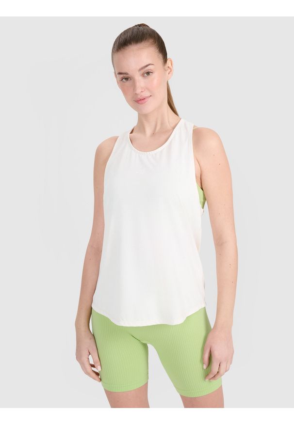 4f - 4F Top treningowy oversize szybkoschnący damski - biały XS. Kolor: biały
