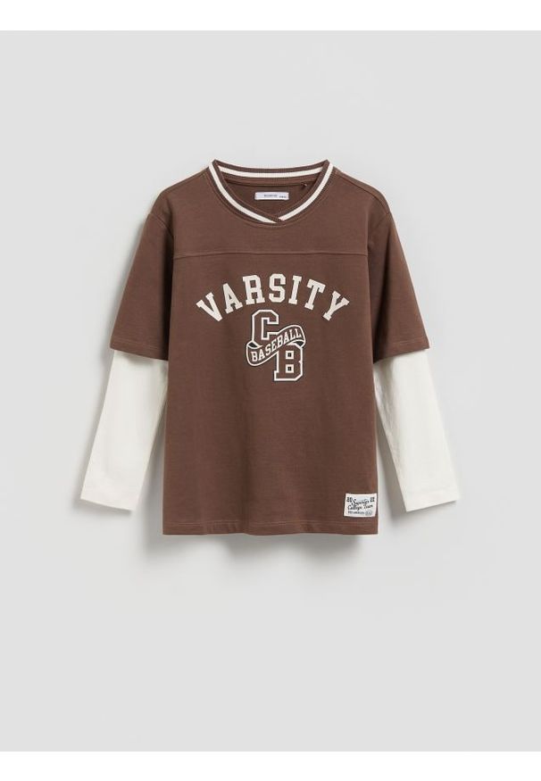 Reserved - Bawełniany longsleeve - brązowy. Kolor: brązowy. Materiał: bawełna. Długość rękawa: długi rękaw