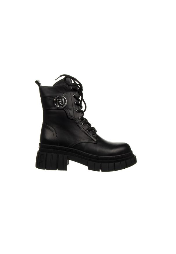 Trzewiki Bayla-161 157 2329 10 Black 161605, Czarny, Skóra naturalna - 40. Okazja: na co dzień. Kolor: czarny. Szerokość cholewki: normalna. Wzór: aplikacja. Wysokość cholewki: za kostkę. Materiał: skóra. Sezon: zima, jesień. Obcas: na obcasie. Styl: casual, rockowy, elegancki. Wysokość obcasa: średni