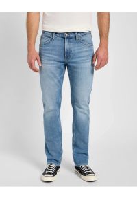 Lee - LEE MĘSKIE SPODNIE JEANSOWE DAREN ZIP FLY MARINE BLUE 112355808 L707016874. Styl: marine #1