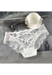 Intica - Stringi koronkowe z paseczkami na specjalne okazje Zeliha. Kolor: biały. Materiał: koronka. Wzór: koronka