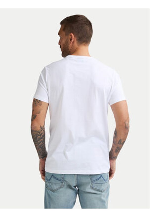 Petrol Industries T-Shirt M-1050-TSR644 Biały Regular Fit. Kolor: biały. Materiał: bawełna