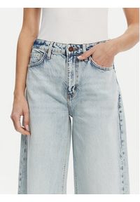 Guess Jeansy W5RA82 D5BO0 Niebieski Regular Fit. Kolor: niebieski #5