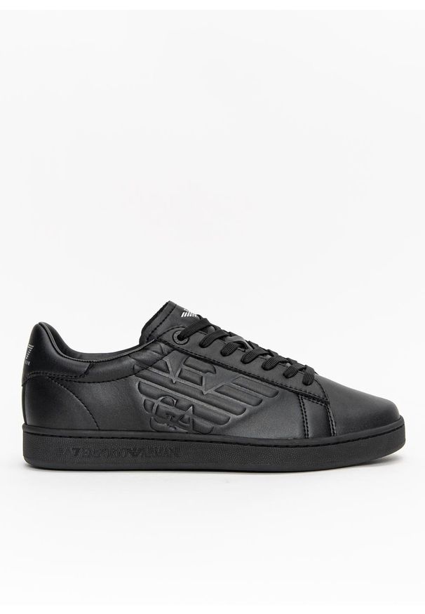 Buty sportowe męskie EA7 Emporio Armani (X8X001 XCC51 A083). Okazja: na co dzień. Wysokość cholewki: przed kostkę. Kolor: czarny. Materiał: skóra, guma. Szerokość cholewki: normalna