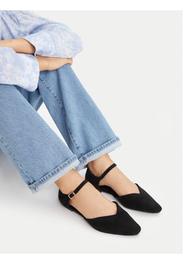 DeeZee Baleriny CEO-JD-J-18 Czarny. Kolor: czarny. Materiał: materiał