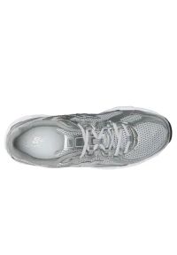 New Balance - NEW BALANCE U740SG2 Sneakersy damskie. Okazja: na co dzień. Zapięcie: sznurówki. Kolor: szary. Materiał: materiał, syntetyk, guma. Szerokość cholewki: normalna. Sezon: lato #4