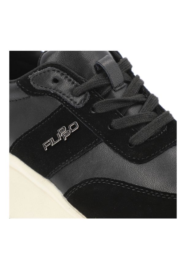 Czarne Modne Sneakersy Filippo Stylowe Obuwie Na Platformie. Okazja: na co dzień, na spacer. Zapięcie: sznurówki. Kolor: czarny. Materiał: skóra, zamsz. Szerokość cholewki: normalna. Obcas: na platformie. Styl: elegancki