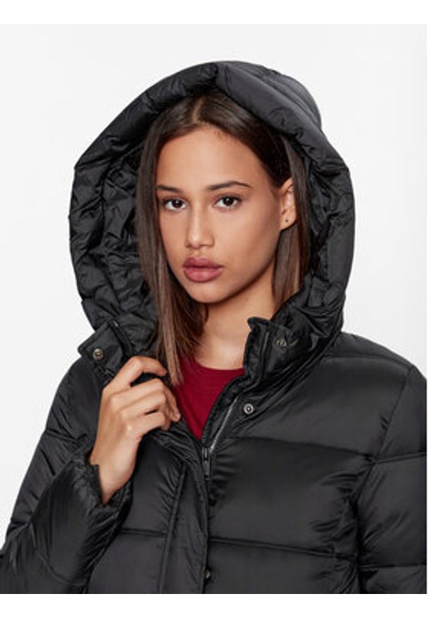 CMP Kurtka zimowa 33K3706 Czarny Regular Fit. Kolor: czarny. Materiał: syntetyk, puch. Sezon: zima