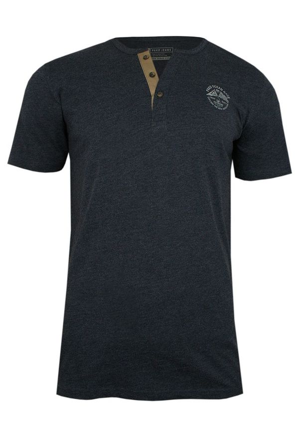 Pako Jeans - Granatowy Bawełniany T-Shirt -PAKO JEANS- Męski, Krótki Rękaw, Dekolt w Serek z Guzikami. Okazja: na co dzień. Typ kołnierza: dekolt w serek. Kolor: niebieski. Materiał: bawełna. Długość rękawa: krótki rękaw. Długość: krótkie. Styl: casual