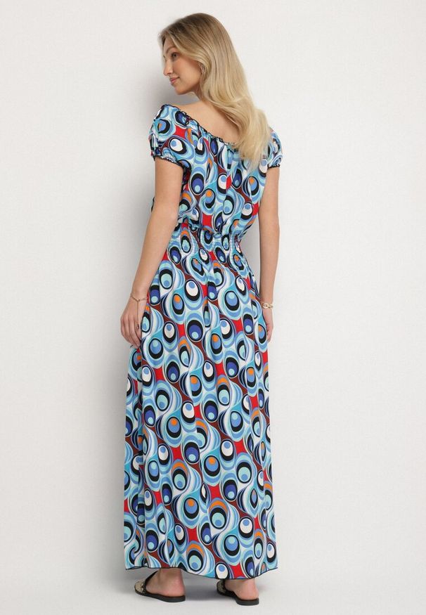 Born2be - Niebieska Sukienka z Geometrycznym Wzorem i Hiszpańskim Dekoltem Tosile. Okazja: na co dzień. Kolor: niebieski. Długość rękawa: długi rękaw. Wzór: geometria. Sezon: lato. Styl: elegancki, casual, klasyczny