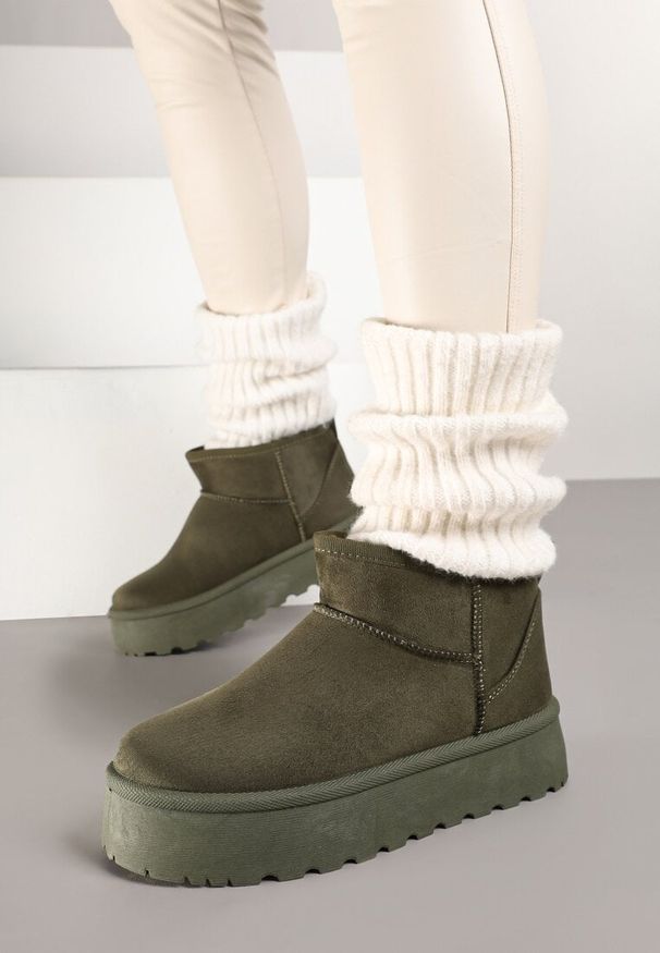 Renee - Zielone Krótkie Śniegowce z Ekozamszu na Niskiej Platformie Lennael. Okazja: na co dzień. Kolor: zielony. Materiał: jeans. Sezon: zima. Obcas: na platformie. Styl: elegancki, casual