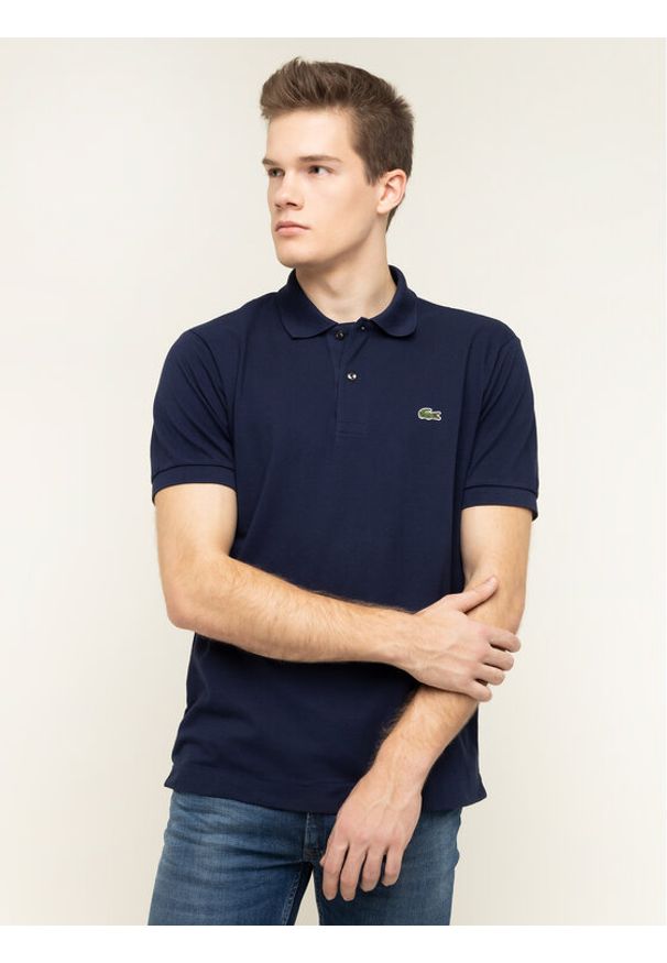 Lacoste Polo L1212 Granatowy Classic Fit. Typ kołnierza: polo. Kolor: niebieski. Materiał: bawełna