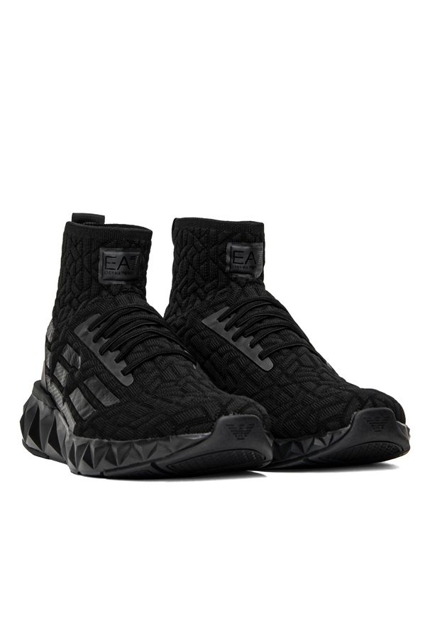 Sneakersy męskie czarne EA7 Emporio Armani X8Z021 XK223 A083. Okazja: do pracy, na spacer, na co dzień. Kolor: czarny. Sport: turystyka piesza
