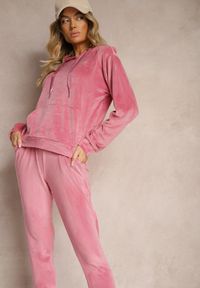 Renee - Ciemnoróżowy Komplet Dresowy z Dodatkiem Bawełny Spodnie z Gumką w Pasie Bluza z Kapturem Reseria. Kolor: różowy. Materiał: dresówka, bawełna #5