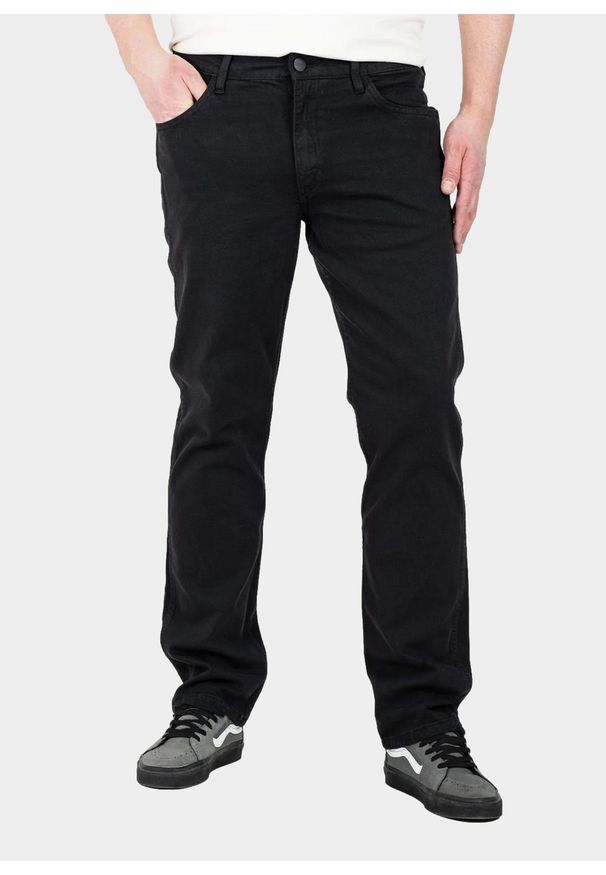 Wrangler - MESKIE SPODNIE WRANGLER GREENSBORO BLACK RINSE 112362309. Okazja: na co dzień. Sezon: lato. Styl: klasyczny, casual