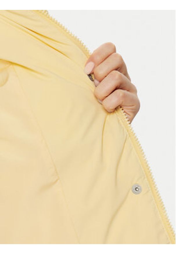 Tommy Jeans Kurtka puchowa DW0DW20390 Beżowy Regular Fit. Kolor: beżowy. Materiał: syntetyk