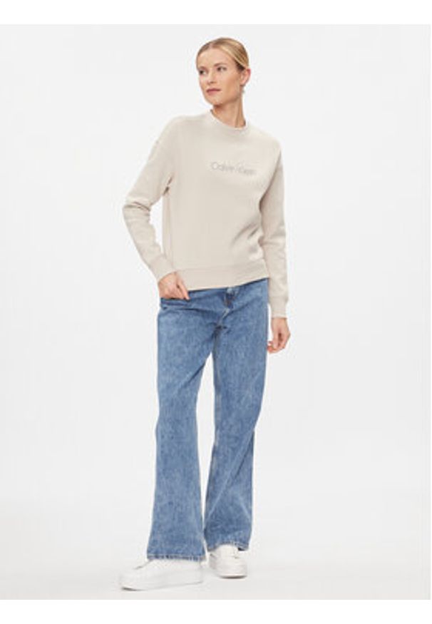 Calvin Klein Bluza Satin Emroidery K20K206757 Szary Regular Fit. Kolor: szary. Materiał: syntetyk, bawełna