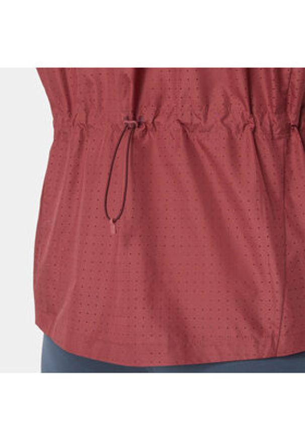 Asics Kurtka do biegania Nagino Packable Run 2012C849 Czerwony Ahletic Fit. Kolor: czerwony. Materiał: syntetyk. Sport: bieganie