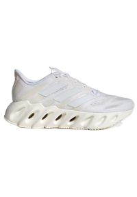 Adidas - Buty adidas Switch Fwd W ID1789 białe. Zapięcie: sznurówki. Kolor: biały. Materiał: guma, materiał. Szerokość cholewki: normalna. Sport: bieganie