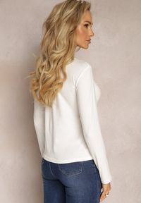 Renee - Biała Bawełniana Bluzka Udekorowana Koronką Przy Dekolcie Jacquie. Kolor: biały. Materiał: bawełna, koronka. Wzór: koronka #5