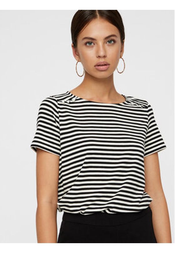 Vero Moda Spodnie materiałowe Kamma 10209858 Czarny Flared Fit. Kolor: czarny. Materiał: wiskoza