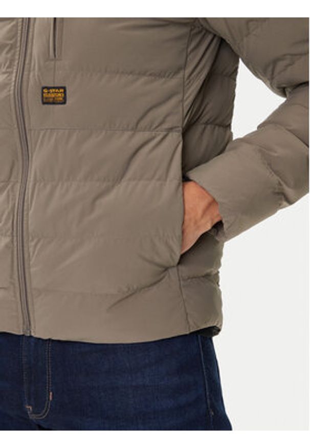 G-Star RAW - G-Star Raw Kurtka zimowa Foundation D24276-D518 Zielony Regular Fit. Kolor: zielony. Materiał: syntetyk. Sezon: zima