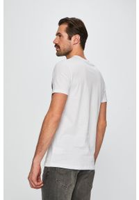 Hype - T-shirt. Okazja: na co dzień. Kolor: biały. Materiał: dzianina. Wzór: nadruk. Styl: casual #4