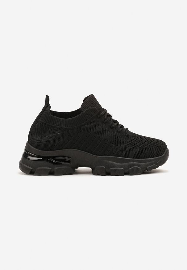 Renee - Czarne Buty Sportowe Sneakersy z Siateczki na Tłoczonej Podeszwie Zdobionej Aplikacją Neltewia. Okazja: na co dzień. Zapięcie: sznurówki. Kolor: czarny. Materiał: jeans. Wzór: aplikacja