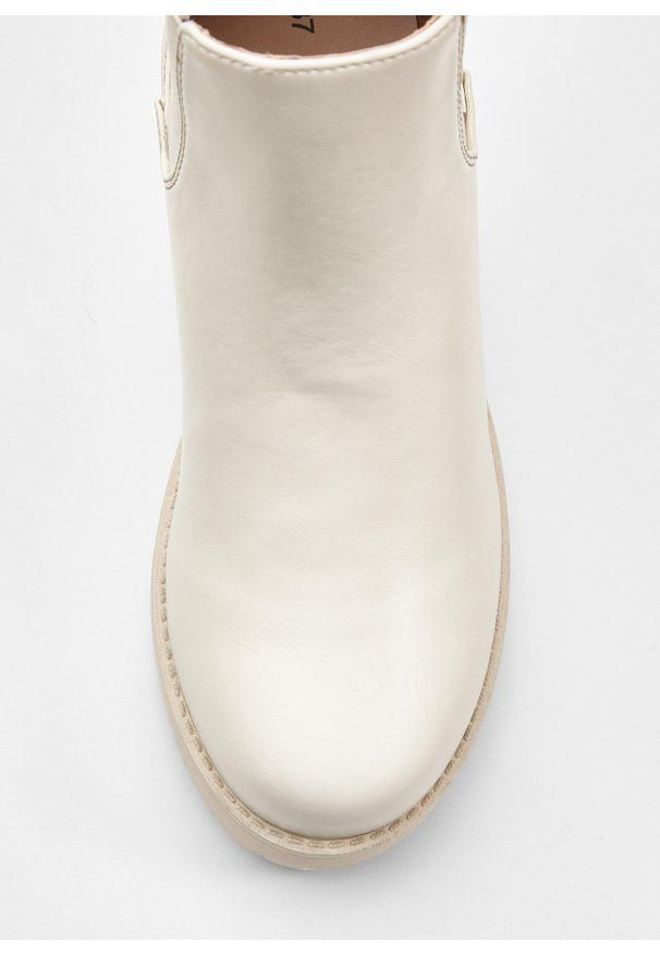 bonprix - Sztyblety na obcasie klockowym. Kolor: beżowy. Obcas: na obcasie. Wysokość obcasa: średni