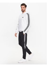 Adidas - adidas Spodnie dresowe IA3048 Czarny Regular Fit. Kolor: czarny. Materiał: syntetyk #2