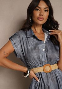 Renee - Niebieska Sukienka z Guzikami i Paskiem z Plecionki Fillona. Okazja: na co dzień. Kolor: niebieski. Materiał: skóra. Typ sukienki: rozkloszowane. Styl: klasyczny, casual #4