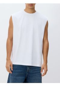 Reserved - Bawełniany tank top - biały. Kolor: biały. Materiał: bawełna