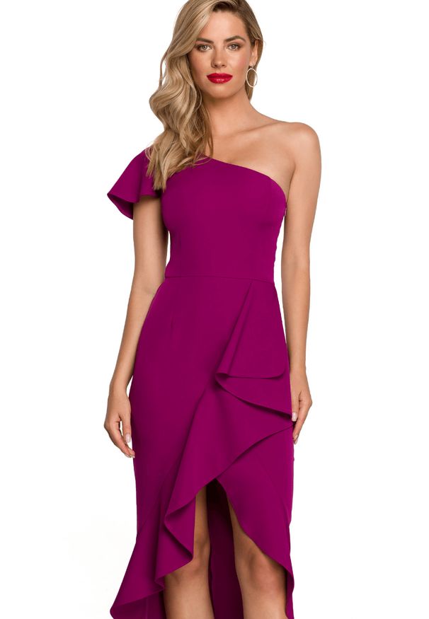 Makover - Wieczorowa sukienka na jedno ramię ołówkowa z falbanami fioletowa. Okazja: na imprezę, na wesele, na ślub cywilny. Kolor: fioletowy. Typ sukienki: ołówkowe. Styl: wizytowy